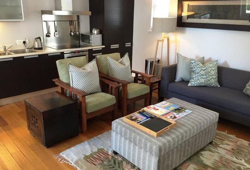 The Majestic Apartment 18