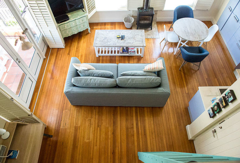 The Majestic Apartment 2