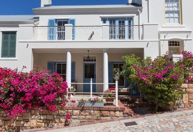 The Majestic Apartment 9