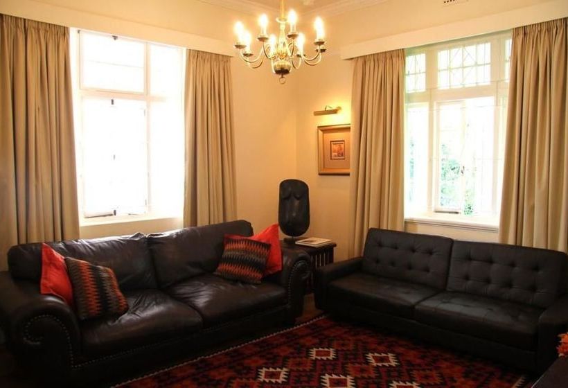 5 Camp Street Guesthouse & Self-catering 14