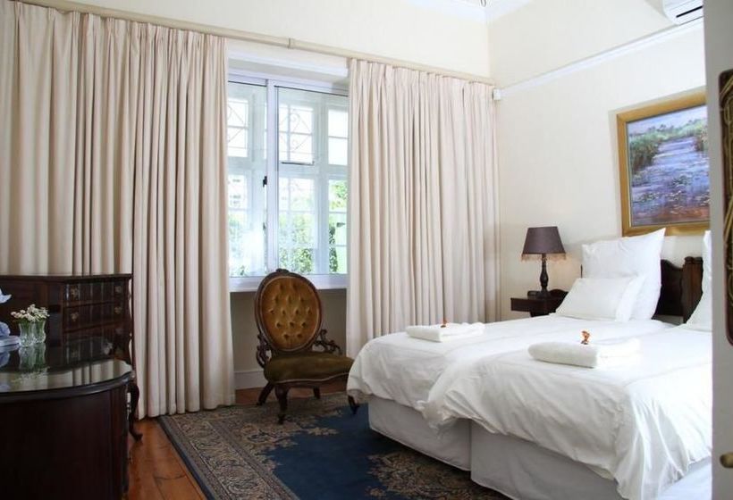 5 Camp Street Guesthouse & Self-catering 6