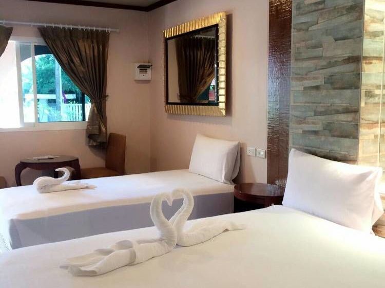 Hotel Leelawadee Boutique Resort 2