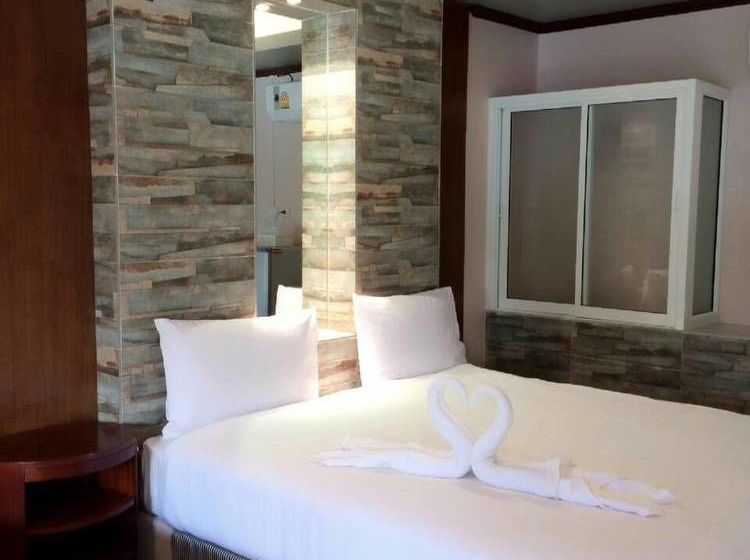 Hotel Leelawadee Boutique Resort 3