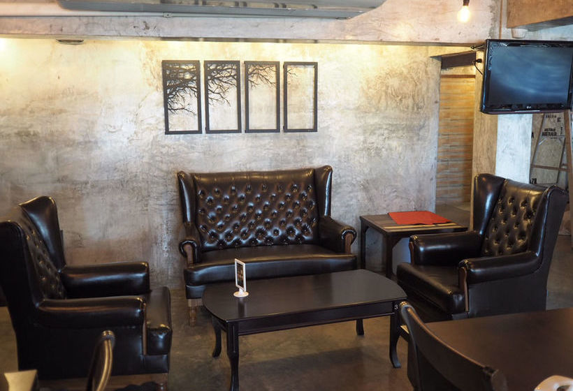 Hotel P32 Pattaya-pook Swan House 1