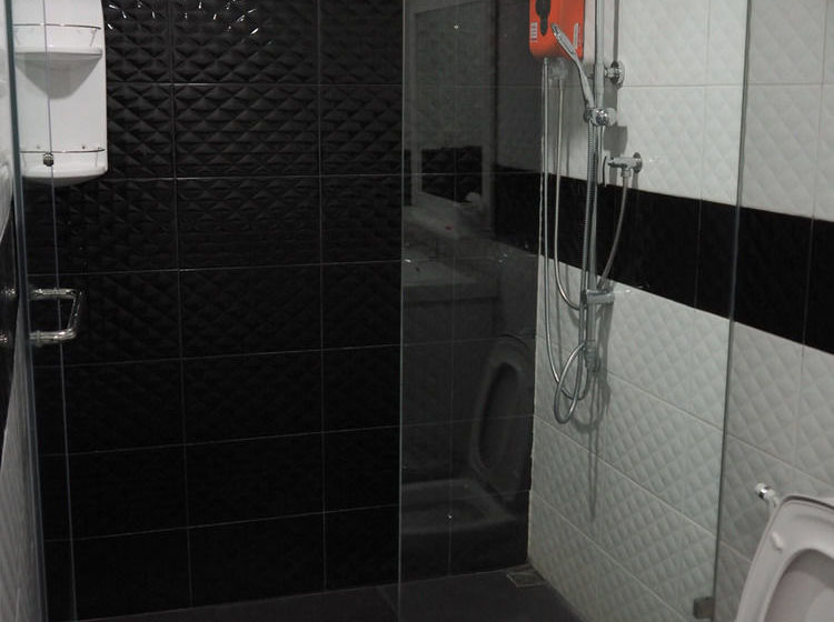 Hotel P32 Pattaya-pook Swan House 13