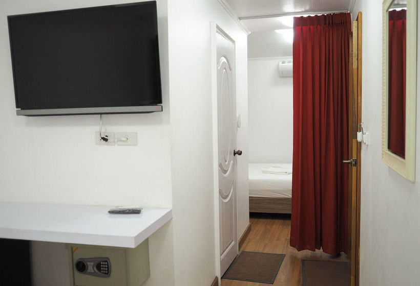 Hotel P32 Pattaya-pook Swan House 9