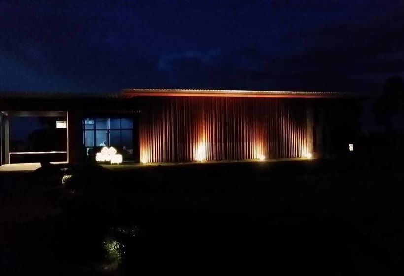 Hotel The Infinite Resort Nakhon Sawan 2