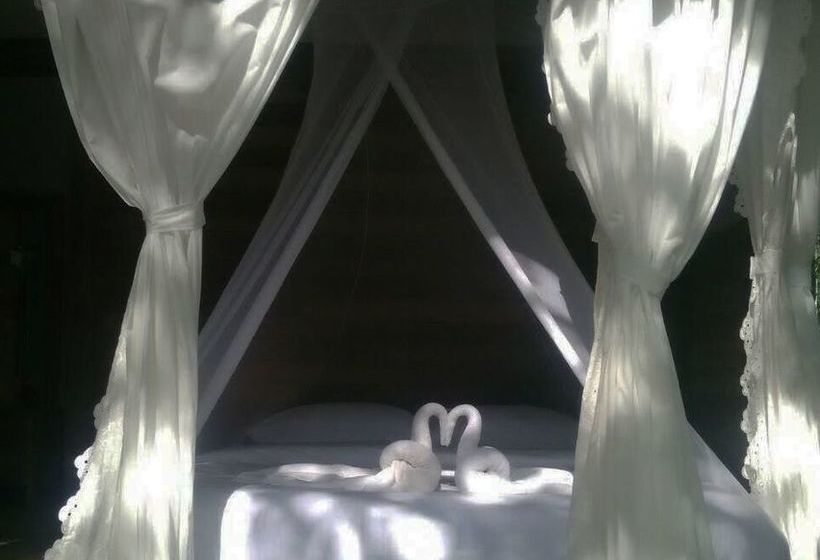 Hotel Jungle Koh Kood Resort 13