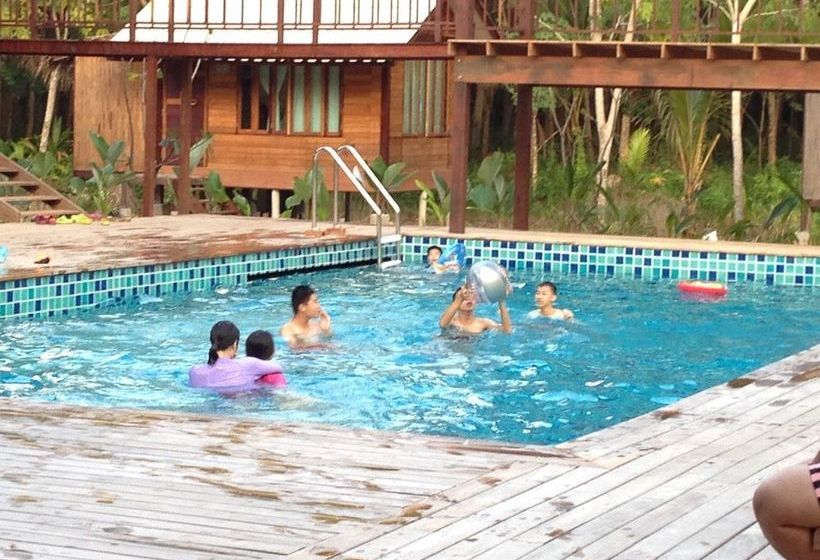 Hotel Jungle Koh Kood Resort 18