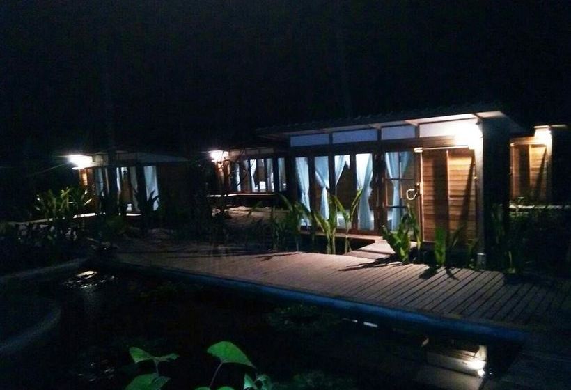 Hotel Jungle Koh Kood Resort 3