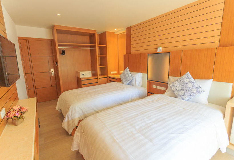 Hotel Room Actually 12