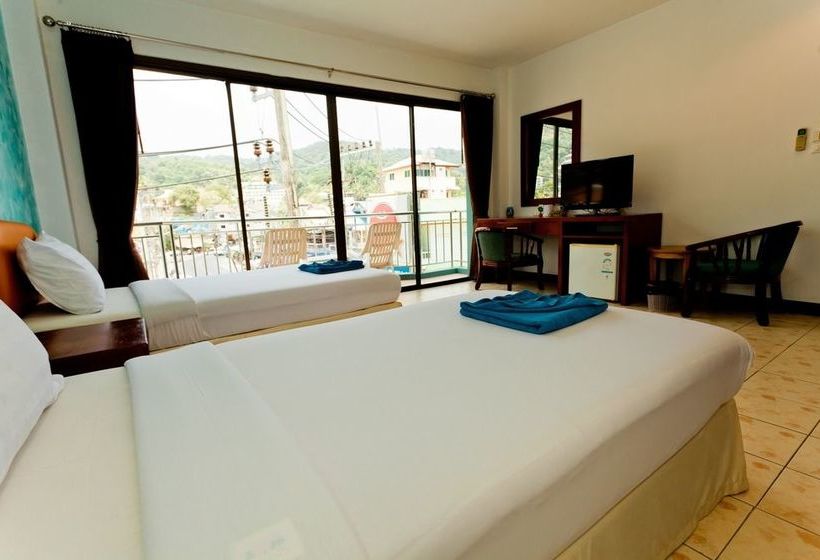 Hotel Room Actually 19