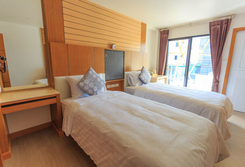 Hotel Room Actually 7