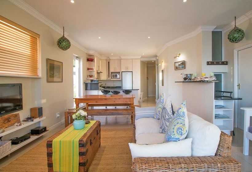 Pension Bikini Beach Suites 15