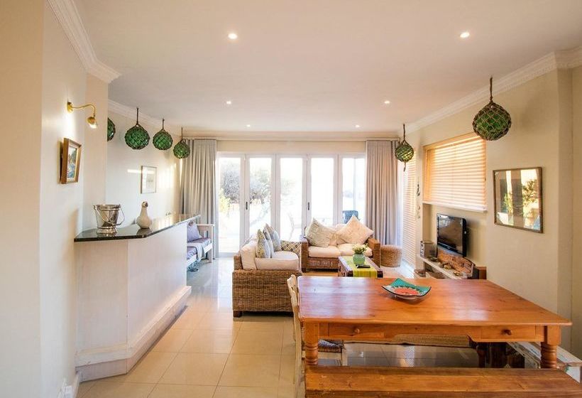 Pension Bikini Beach Suites 16