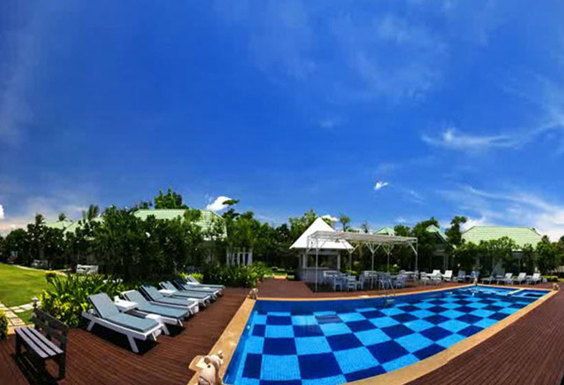 Hotel Sea Sky Beach Resort 10