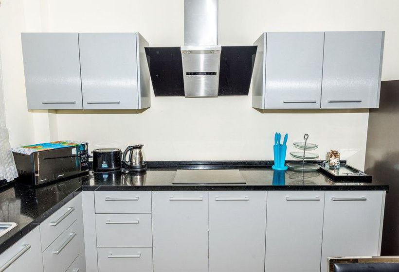 Platinum Residence 10 17