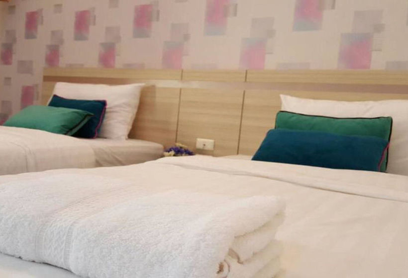 Hotel Klang Muang At Nongkhai 6