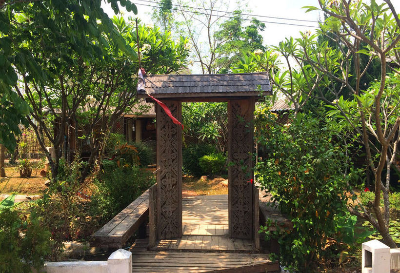 Pension Montri Garden House 17