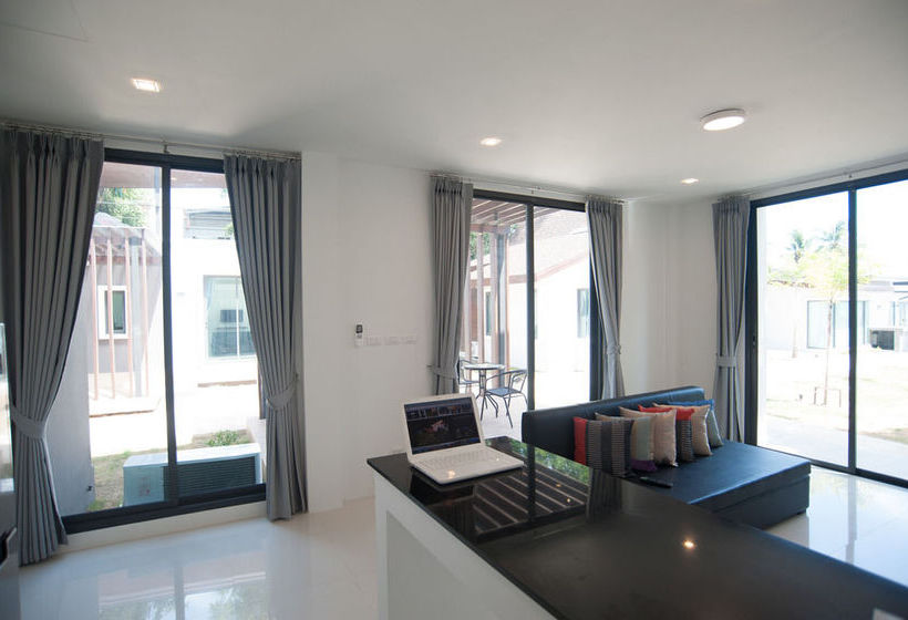 Sea Space Villa Phuket 8