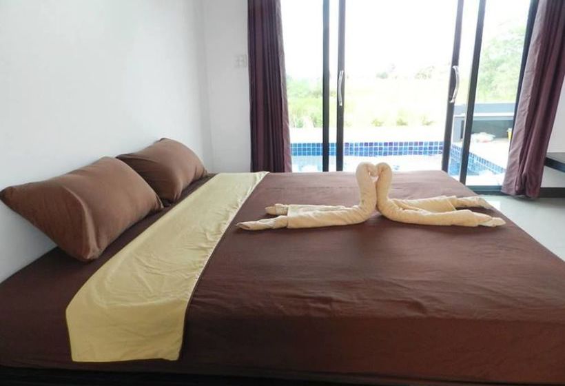 Cha-am Pool Station 2