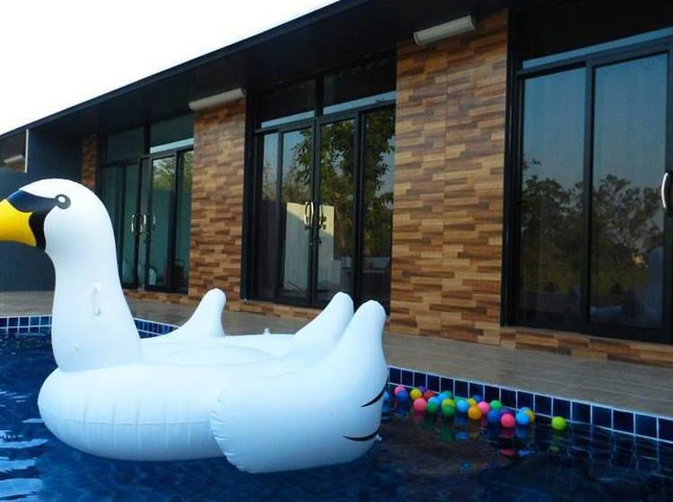 Cha-am Pool Station 5