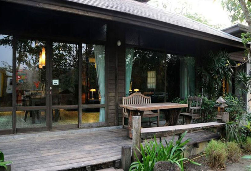 Hotel Baan Suan Ramita Resort