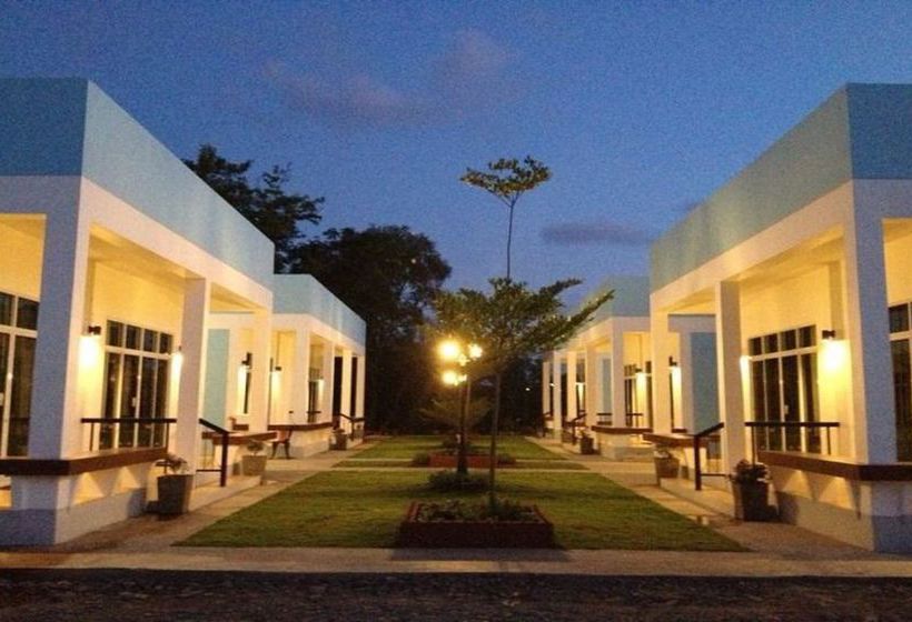 Hotel The Cube Resort Chanthaburi