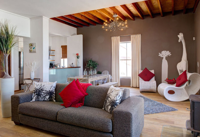 Santa Maria Beach House And Spa 2