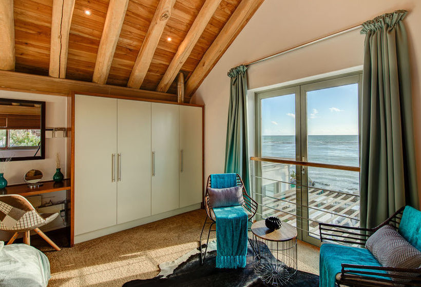 Santa Maria Beach House And Spa 6