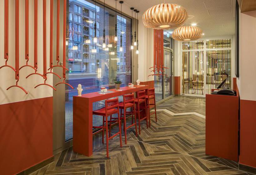 Capri by Fraser Berlin 8