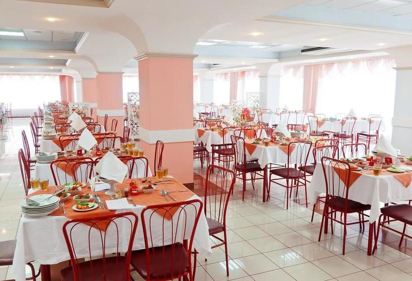 Hotel Smena Adlerkurort 2