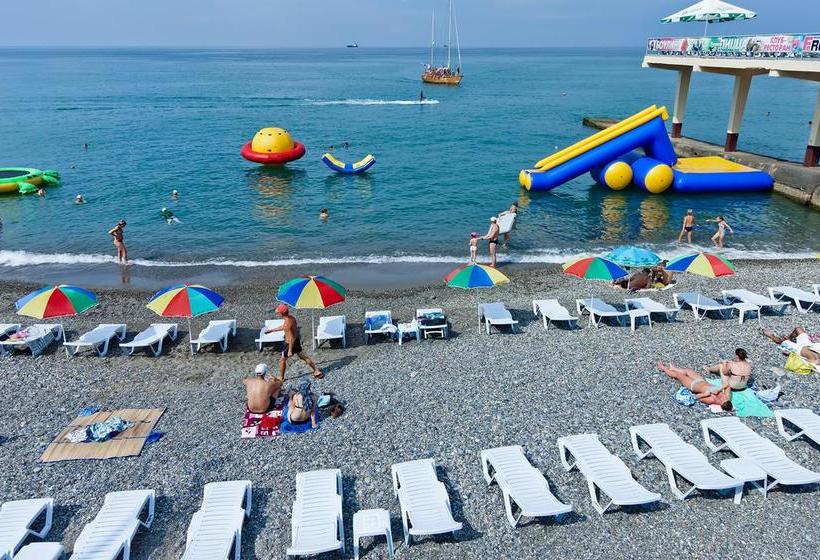 Hotel Smena Adlerkurort 5