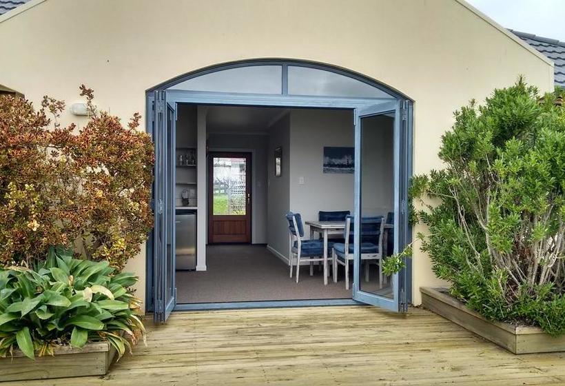 Bed and Breakfast Omaka Heights 16