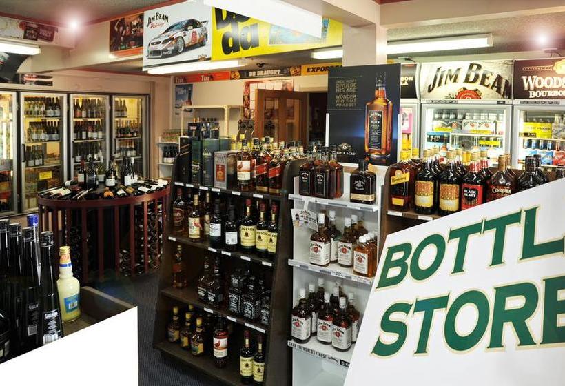 Woodbourne Tavern & Motel 16