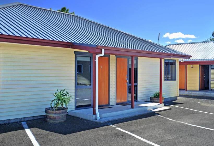 Woodbourne Tavern & Motel 3