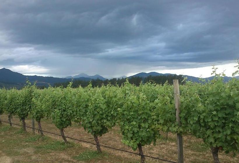 Bed and Breakfast Straw Lodge Vineyard And Boutique Lodging 11