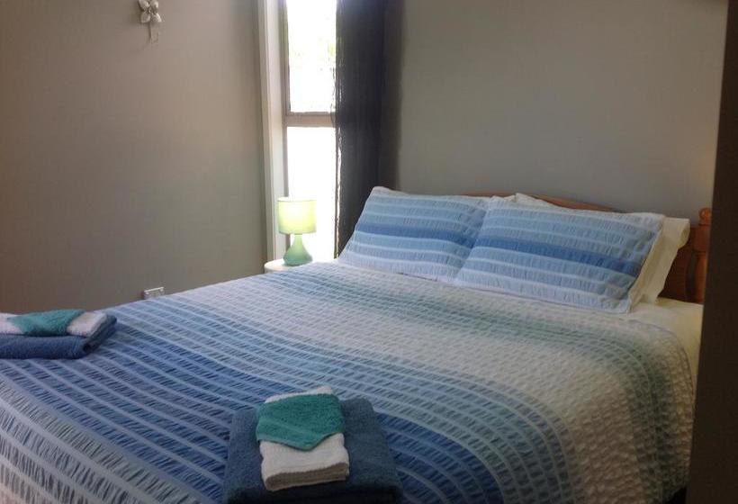 Bed and Breakfast Jennie S In Whitianga 1