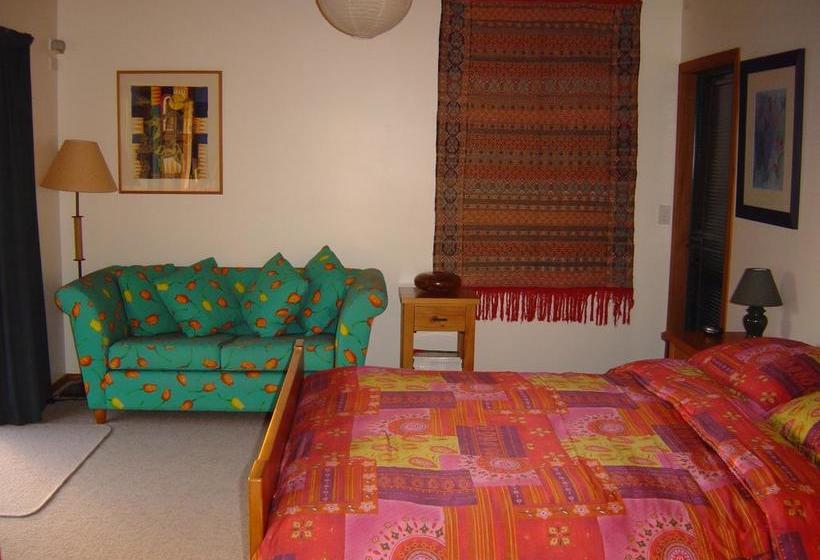 Bed and Breakfast Buffalo Lodge 6