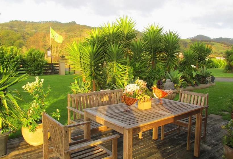 Mangrove Manor Bed & Breakfast 16