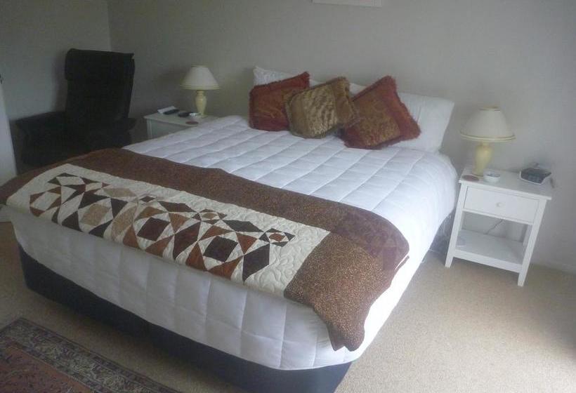 Blue Spur Bed And Breakfast 5