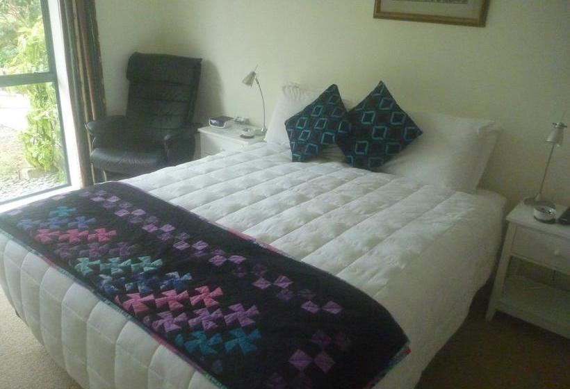 Blue Spur Bed And Breakfast 7