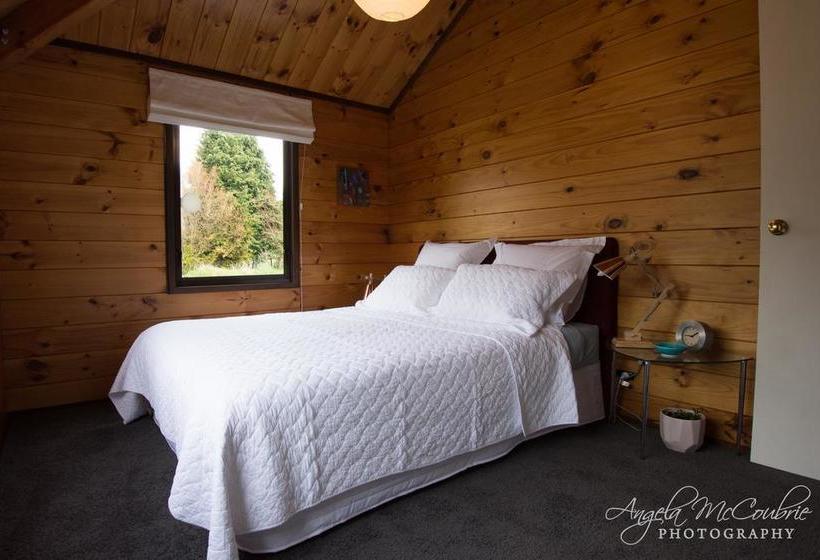 Bed and Breakfast Frankie & Hugh S 5