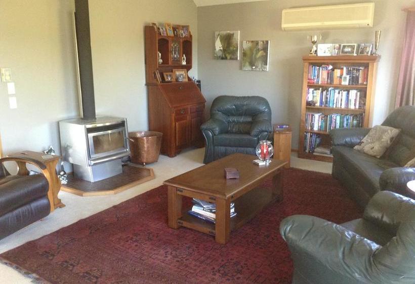 Bed and Breakfast Gleniti View 8