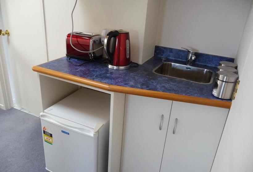 Bed and Breakfast B And B On Puriri 14