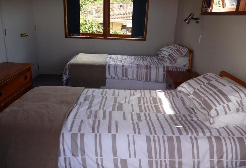 Bed and Breakfast B And B On Puriri 4
