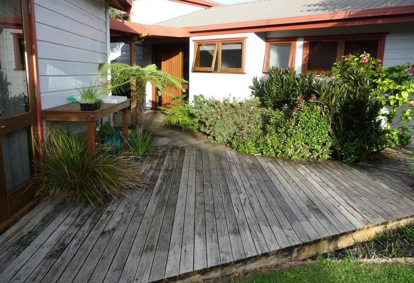 Bed and Breakfast B And B On Puriri 7