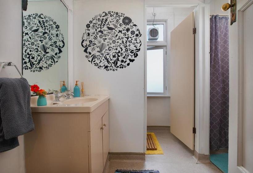 Hostel Pavlova Palace 11