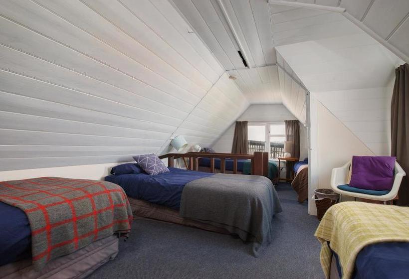 Hostel Pavlova Palace 19