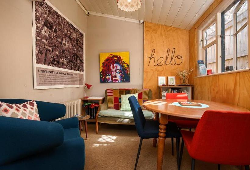 Hostel Pavlova Palace 8